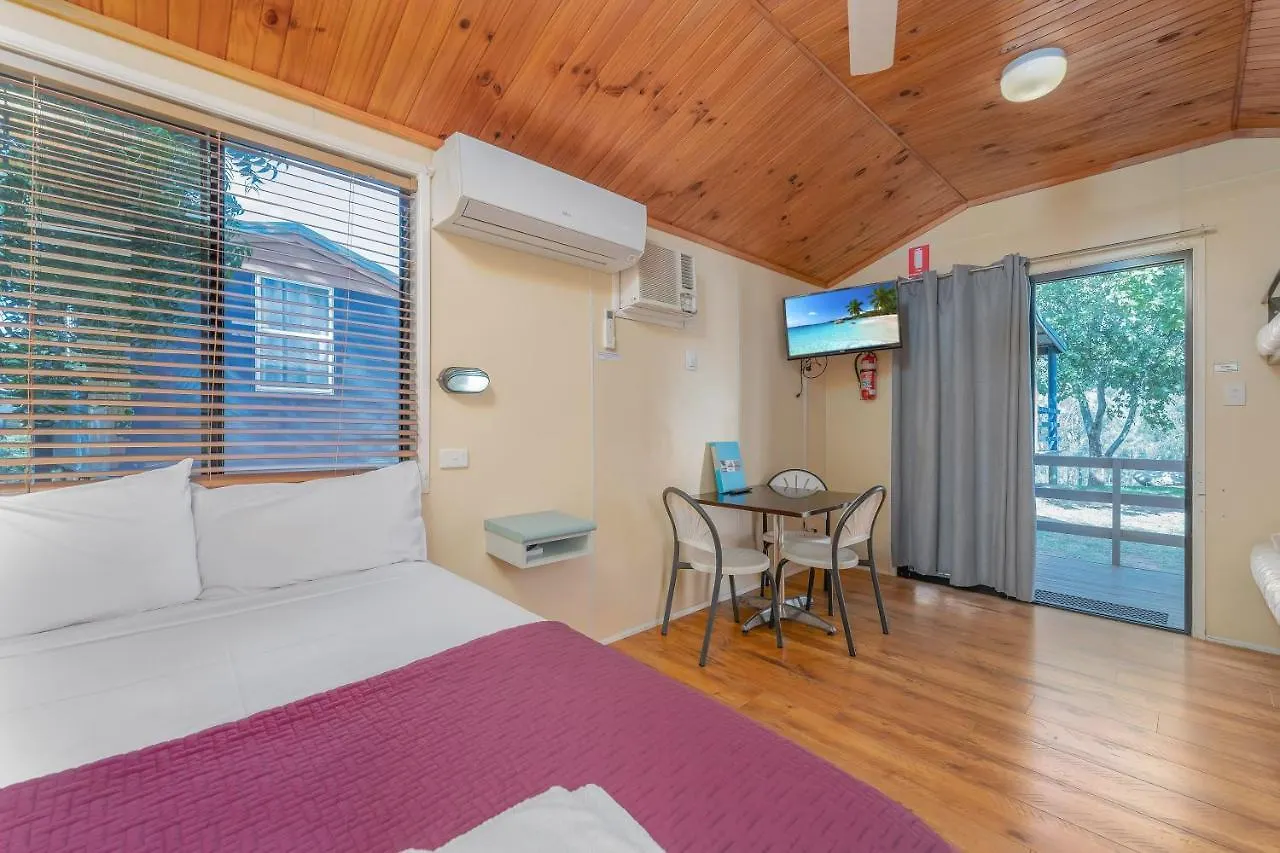 Gindie Big4 Lake Maraboon Holiday Village פארק נופש